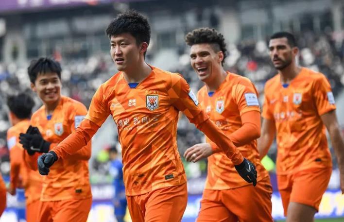 LOL下注网站app-德尔加多已开始跟着鲁能冬训!未来是否能留队,具体看他表现